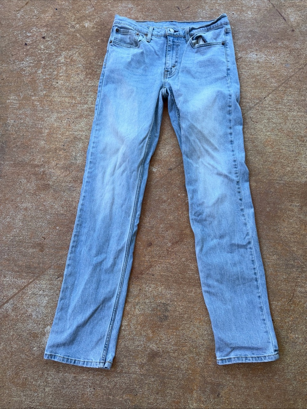 Levi's 514 Slim Straight Light Wash 5-Pocket Denim Jeans, 32x34